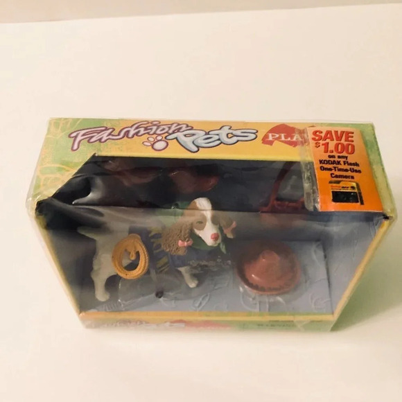 Fashion Pets Playset Toy  Dog and Accessories Toys - Picture 6 of 14
